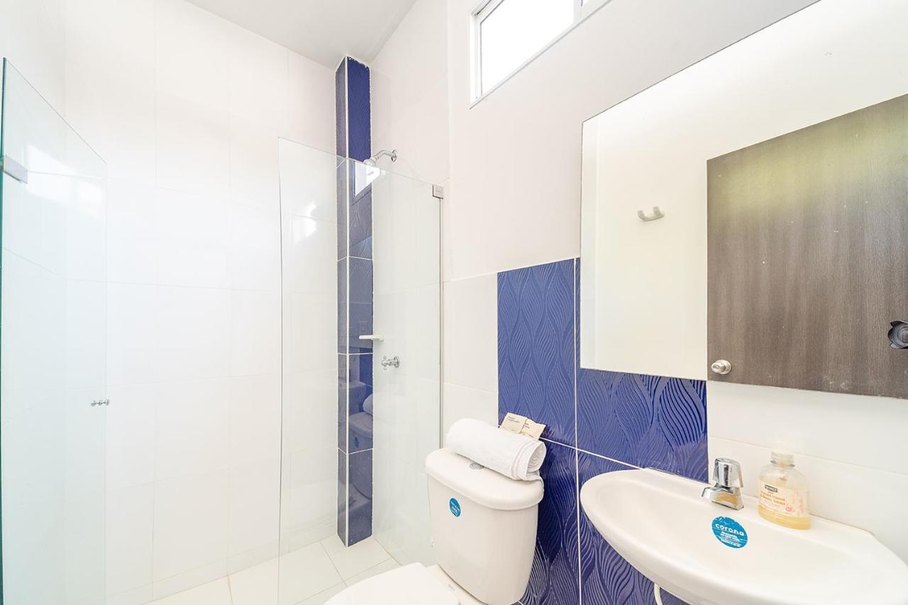 בארנקווילה Hotel Mar Di Plata מראה חיצוני תמונה