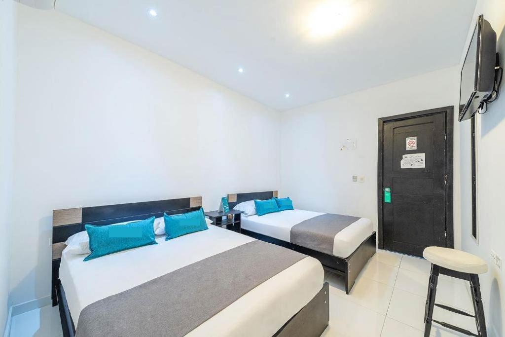 בארנקווילה Hotel Mar Di Plata מראה חיצוני תמונה